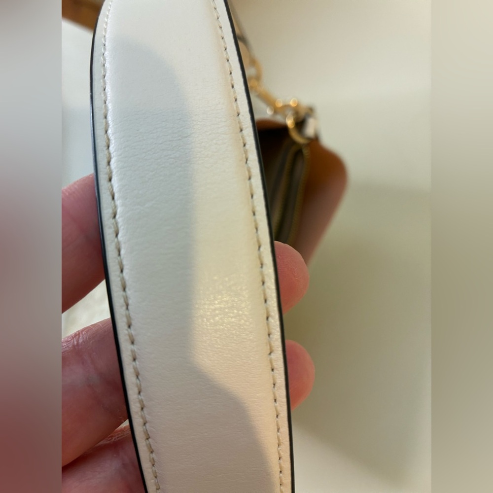 Coach Mollie Bucket Bag In Signature Canvas Gold Ligh Khaki Chalk - Picture 5 of 9
